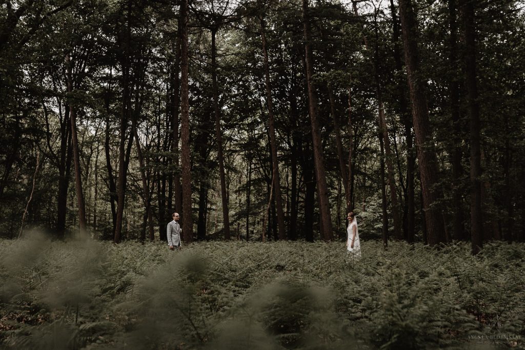 Forest Wedding photographer trouwen bos bruidsfotograaf trouwfotograaf Netherlands nederland Angela Bloemsaat