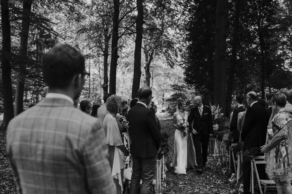 Forest Wedding photographer bruidsfotograaf trouwfotograaf Netherlands nederland Angela Bloemsaat