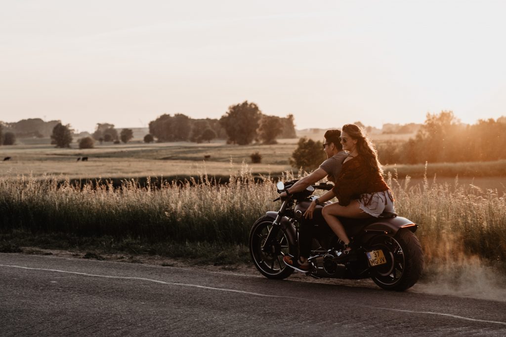 Adventurous Loveshoot with Motorcycle